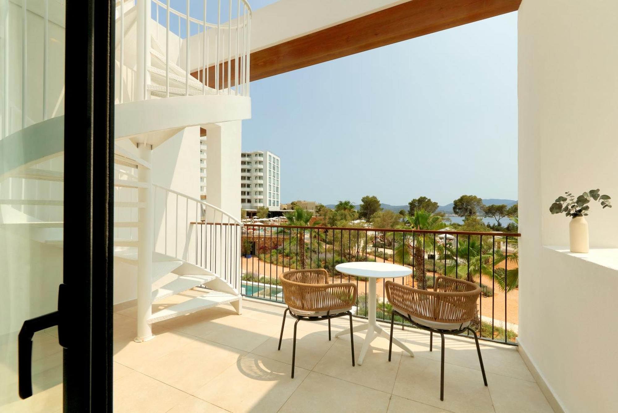 Fiesta Hotel Cala Gració- Все включено Сан-Антонио-Абад Экстерьер фото